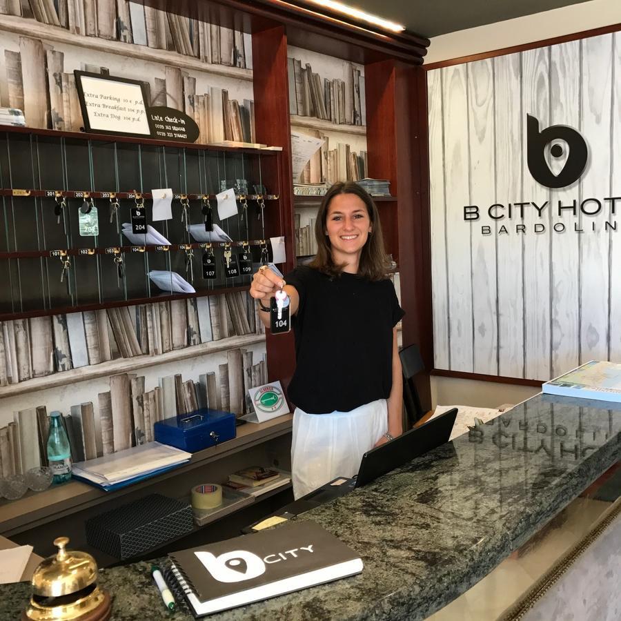 B City Hotel Bardolino Ngoại thất bức ảnh